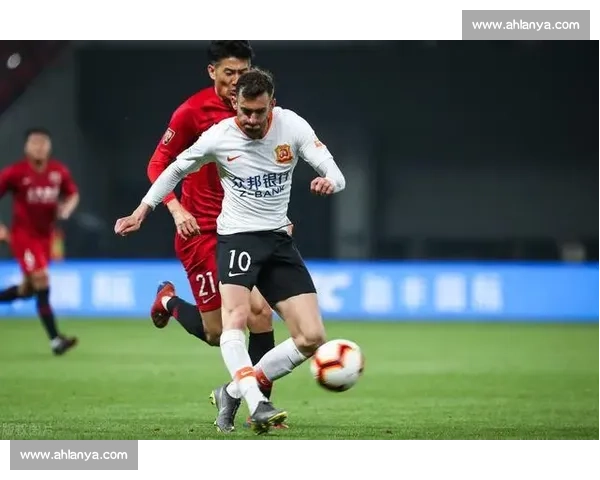 恒大vs鲁能直播焦点对决赛场风云实时呈现球迷不容错过热血对抗